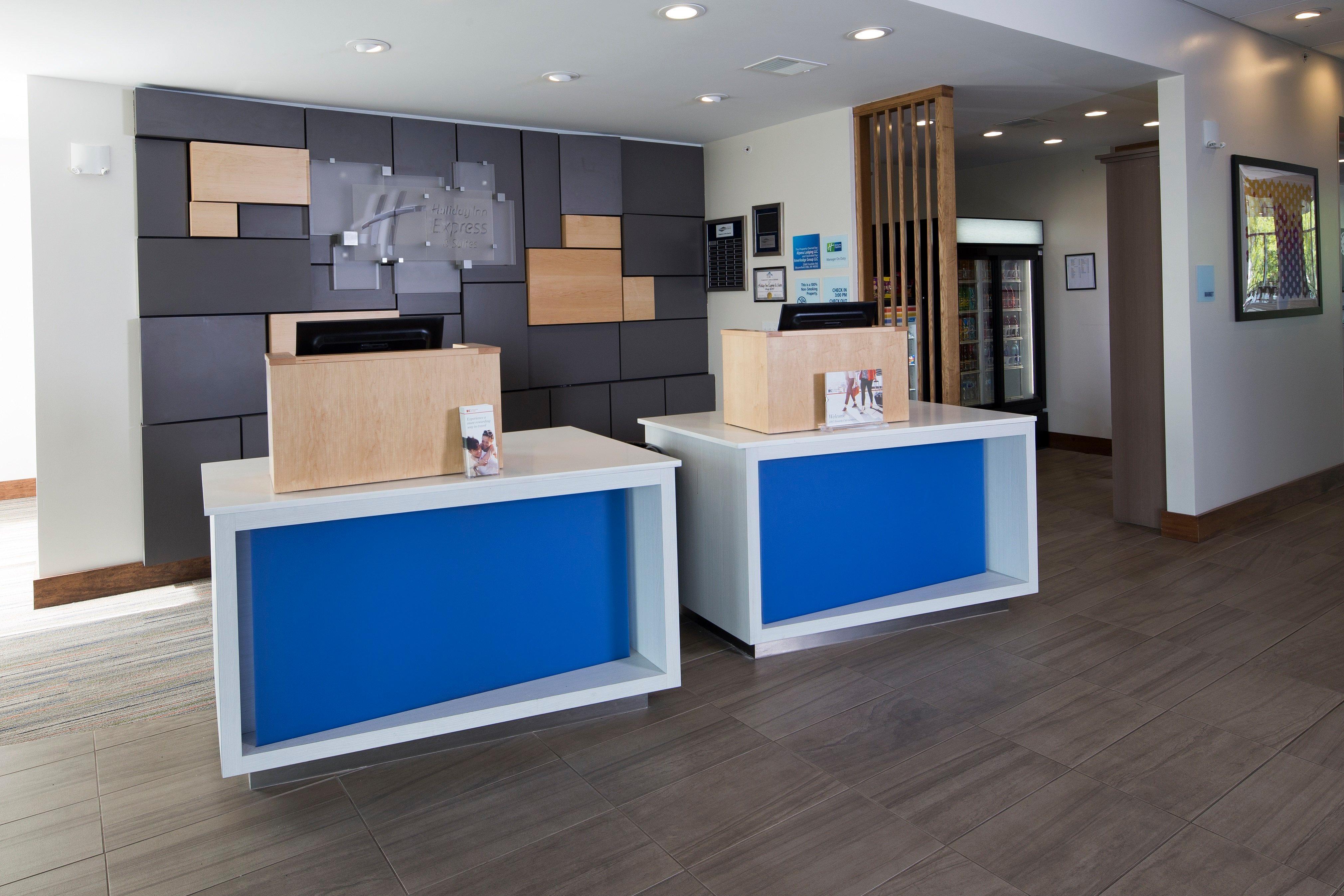 Holiday Inn Express & Suites Alpena - Downtown By Ihg Exterior photo